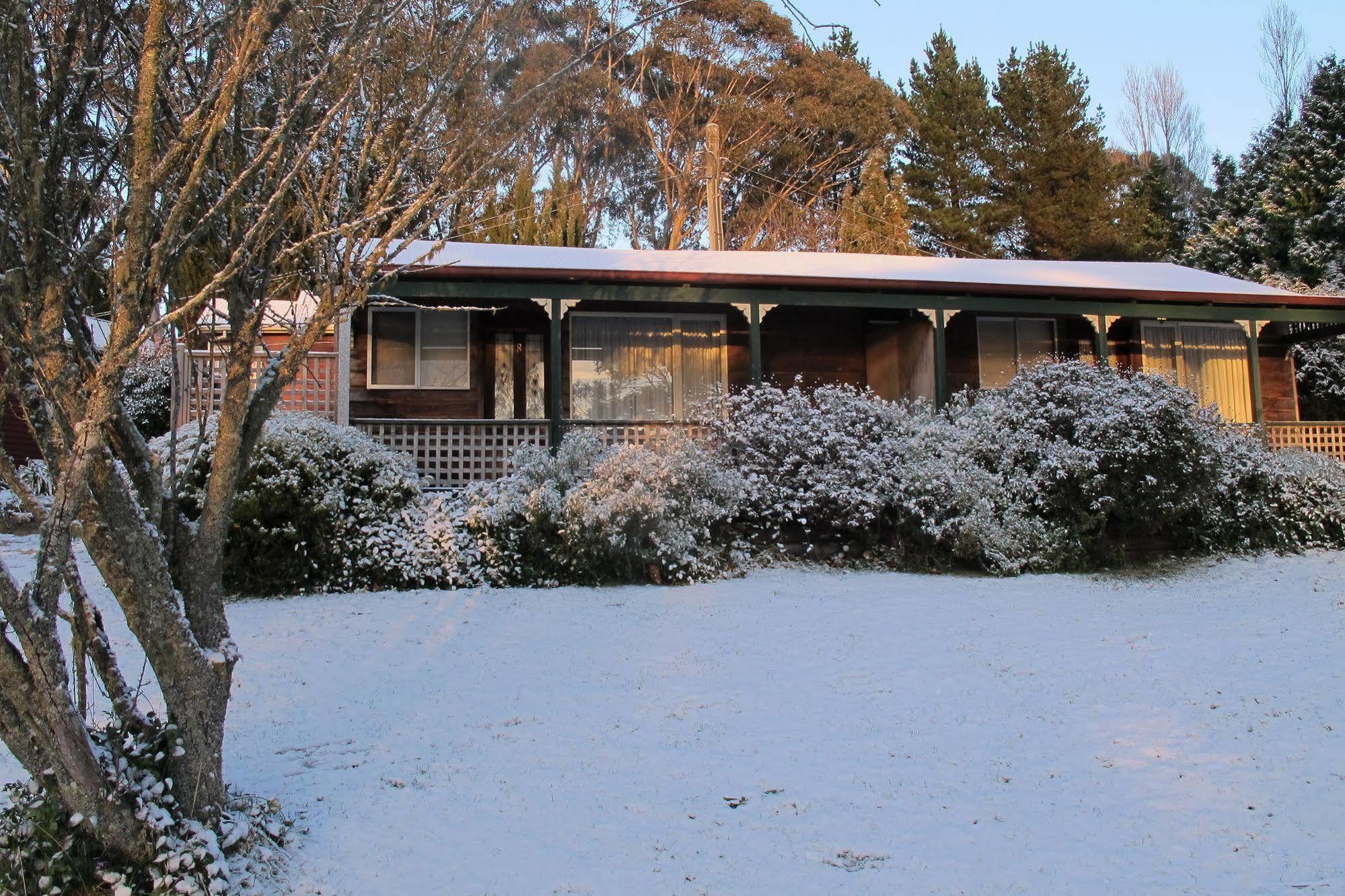 Cedar Lodge Cabins Mount Victoria Exterior photo